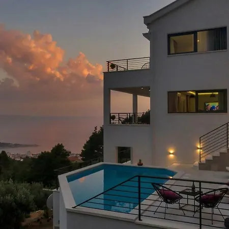 Villa Romance