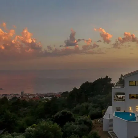 Villa Romance