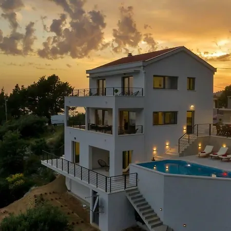 Villa Romance Villa