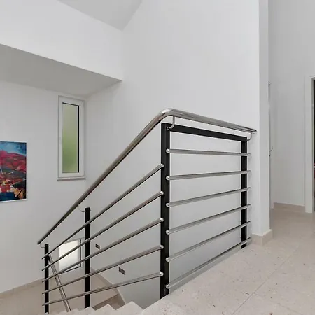 Villa Romance